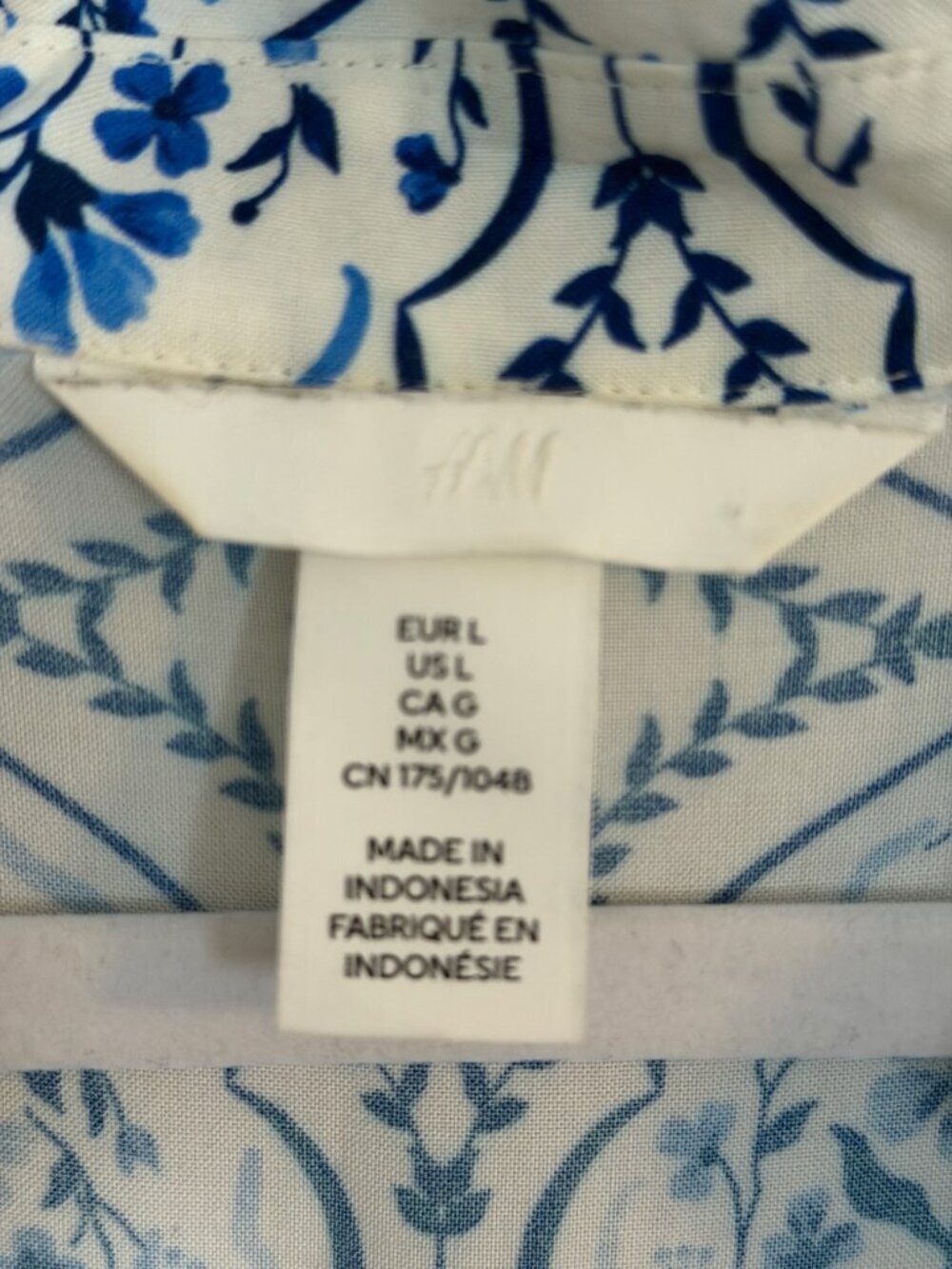 H&M Tie-belt Shirt Dress in Blue & White Size L - Picture 3 of 7